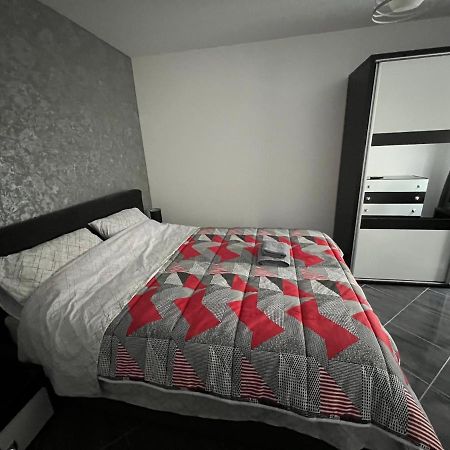 Apartament Spatios, Zona Centrala In Iasi Apartment Bagian luar foto